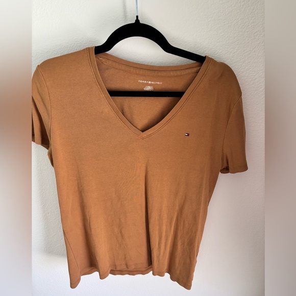 Tommy Hilfiger Women’s V-Neck T-Shirt Brown Logo Tee Size XL - Picture 6 of 6